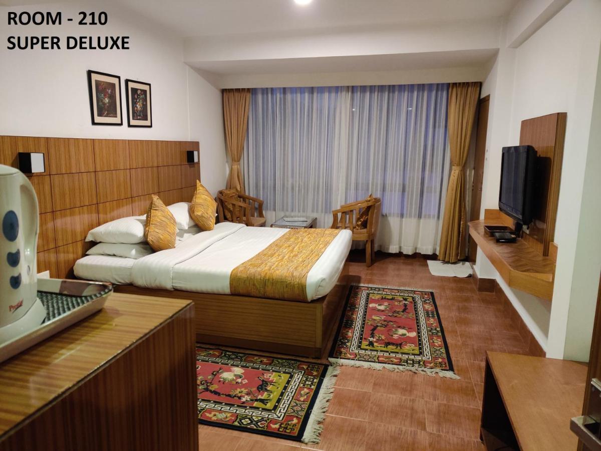 Hotel Tarayana Gangtok Exterior photo